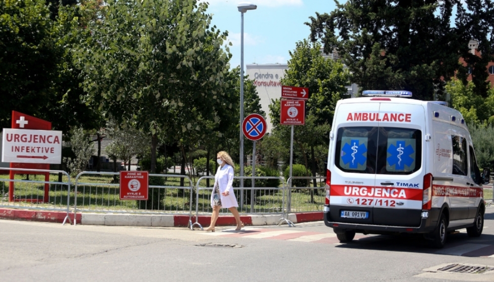 Festat e fundvitit, rritje drastike e infektimeve ne vend